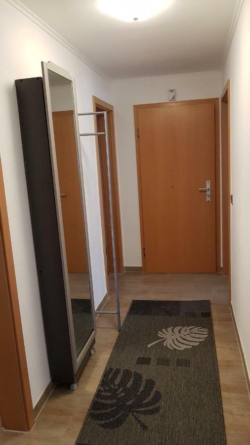 Outletcity Ferienwohnung Apartment 2 Metzingen  Exterior photo